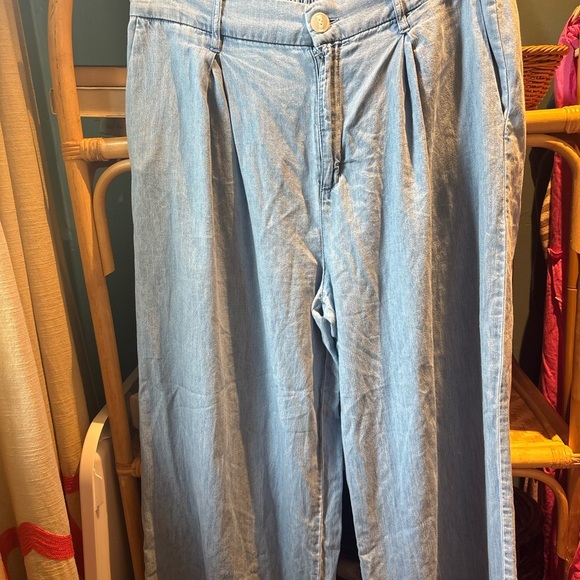 BCBGeneration Light Blue Wide-Leg Women Trouser Jeans Elastic Back - Picture 2 of 5